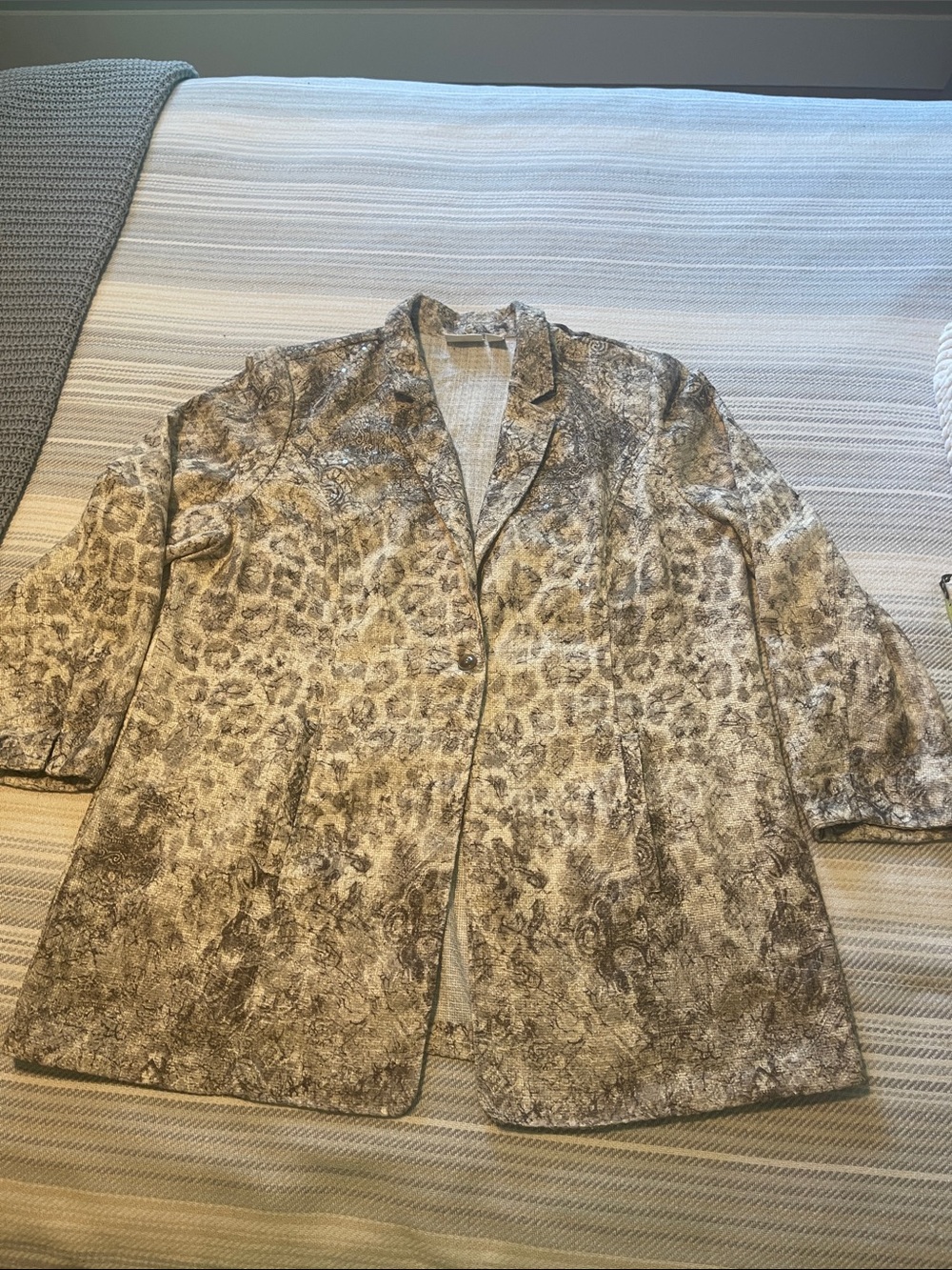 Chicos Womens Animal Print Blazer Jacket - Taupe